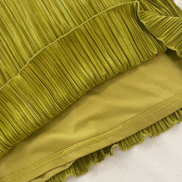 Hello Molly Besties Meet Mini Dress XS in Olive - Picture 11 of 12